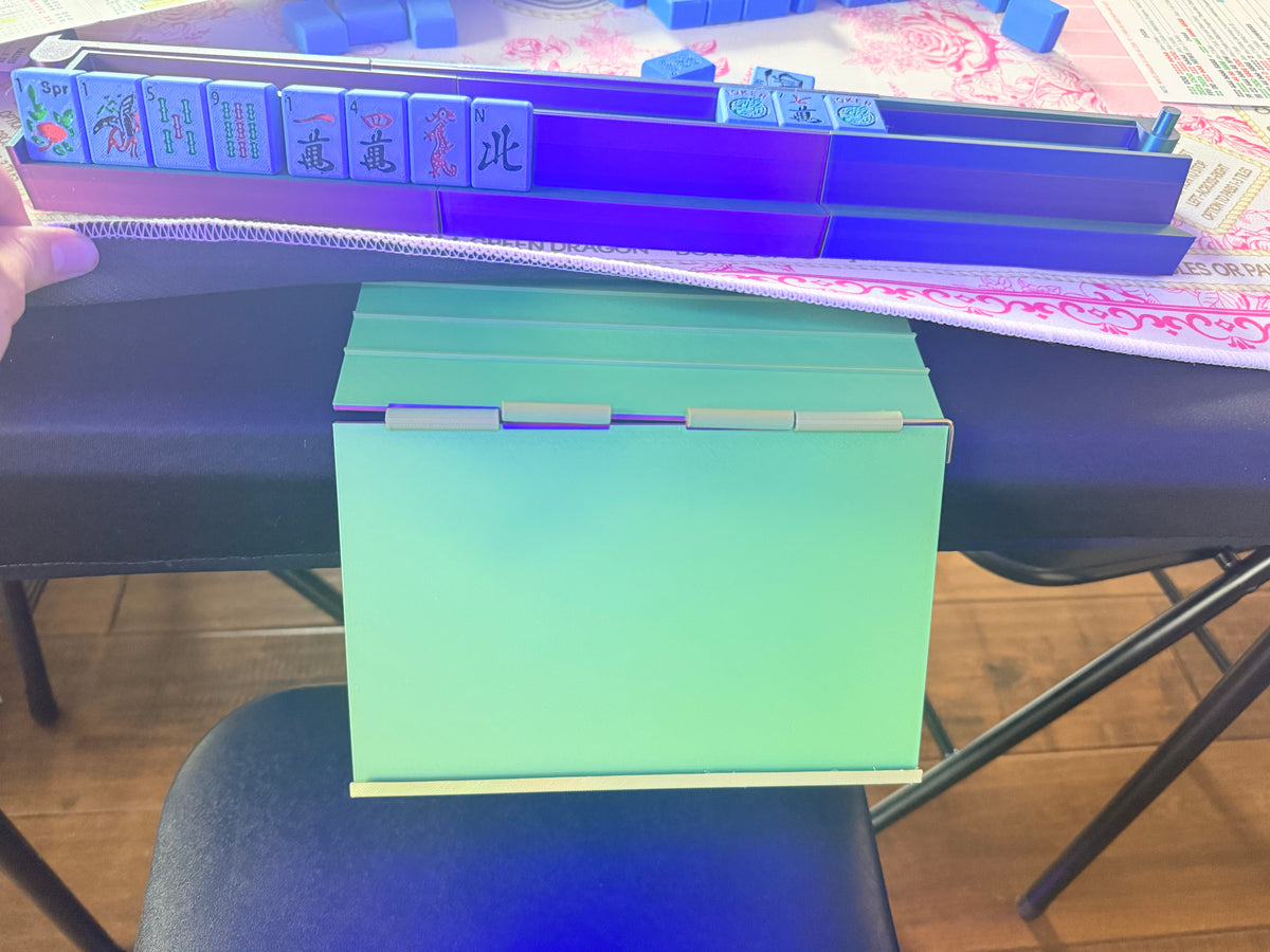 Mahjong card holder